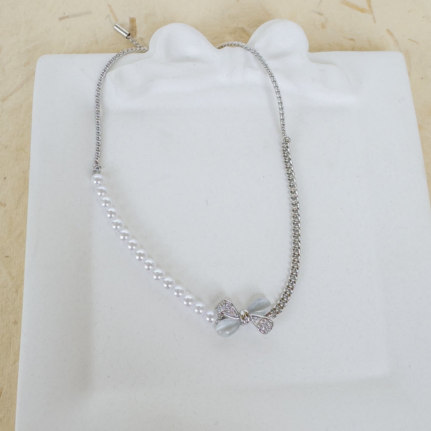 PEARL BOW ADJUSTABLE BRACELET