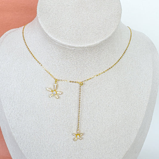 DAISY DROP NECKLACE