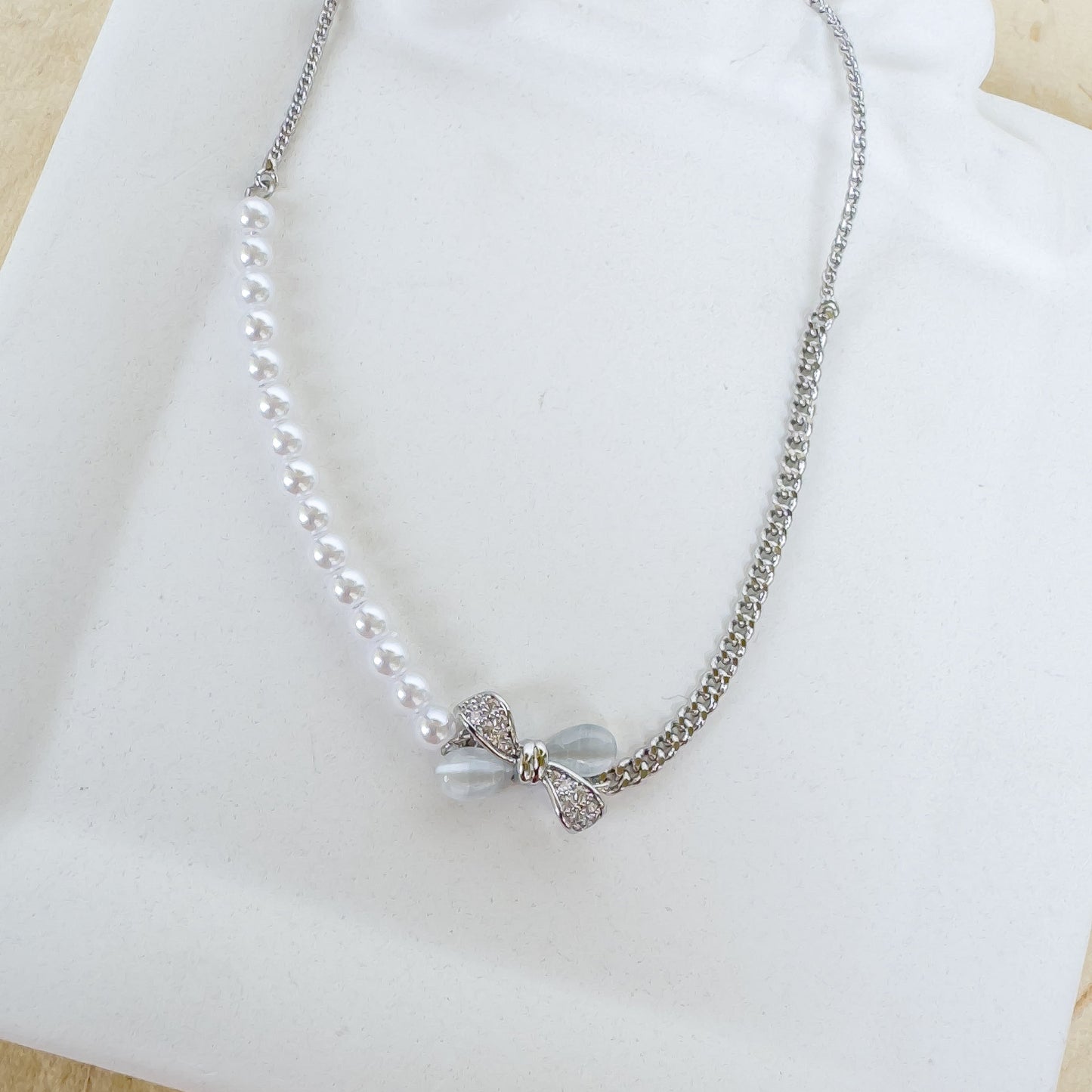 PEARL BOW ADJUSTABLE BRACELET