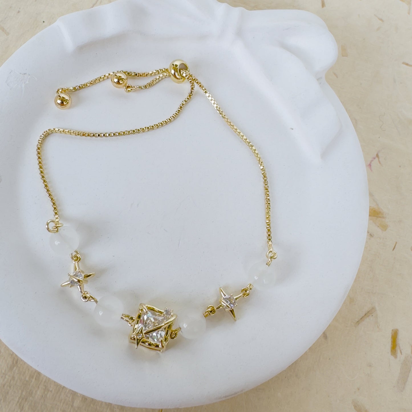 DIAMOND BOX ADJUSTABLE BRACELET