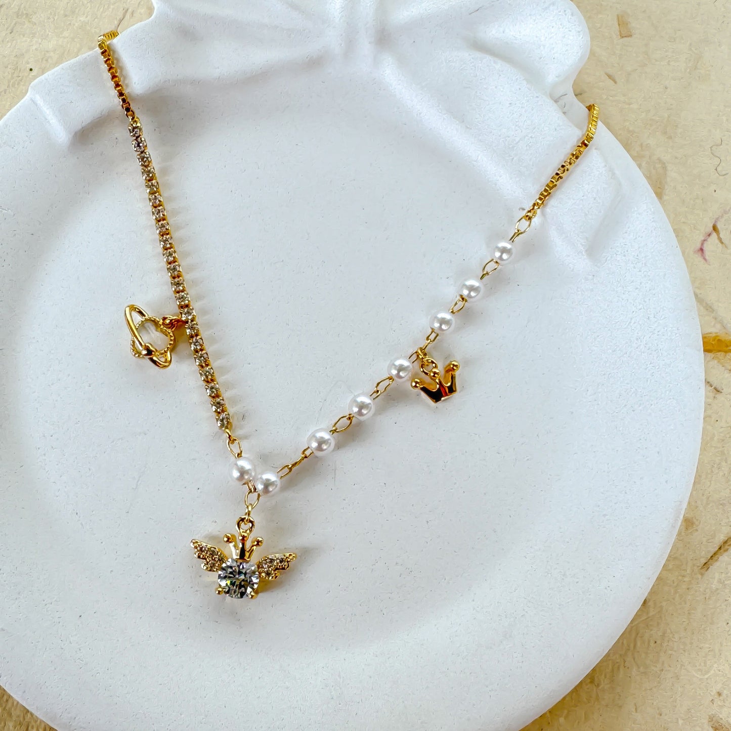 SHINY CHARMS ADJUSTABLE BRACELET