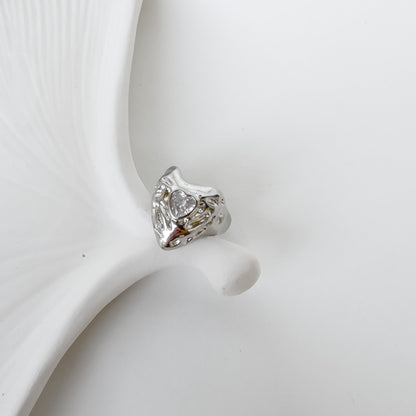 DIAMOND HEART ADJUSTABLE RING