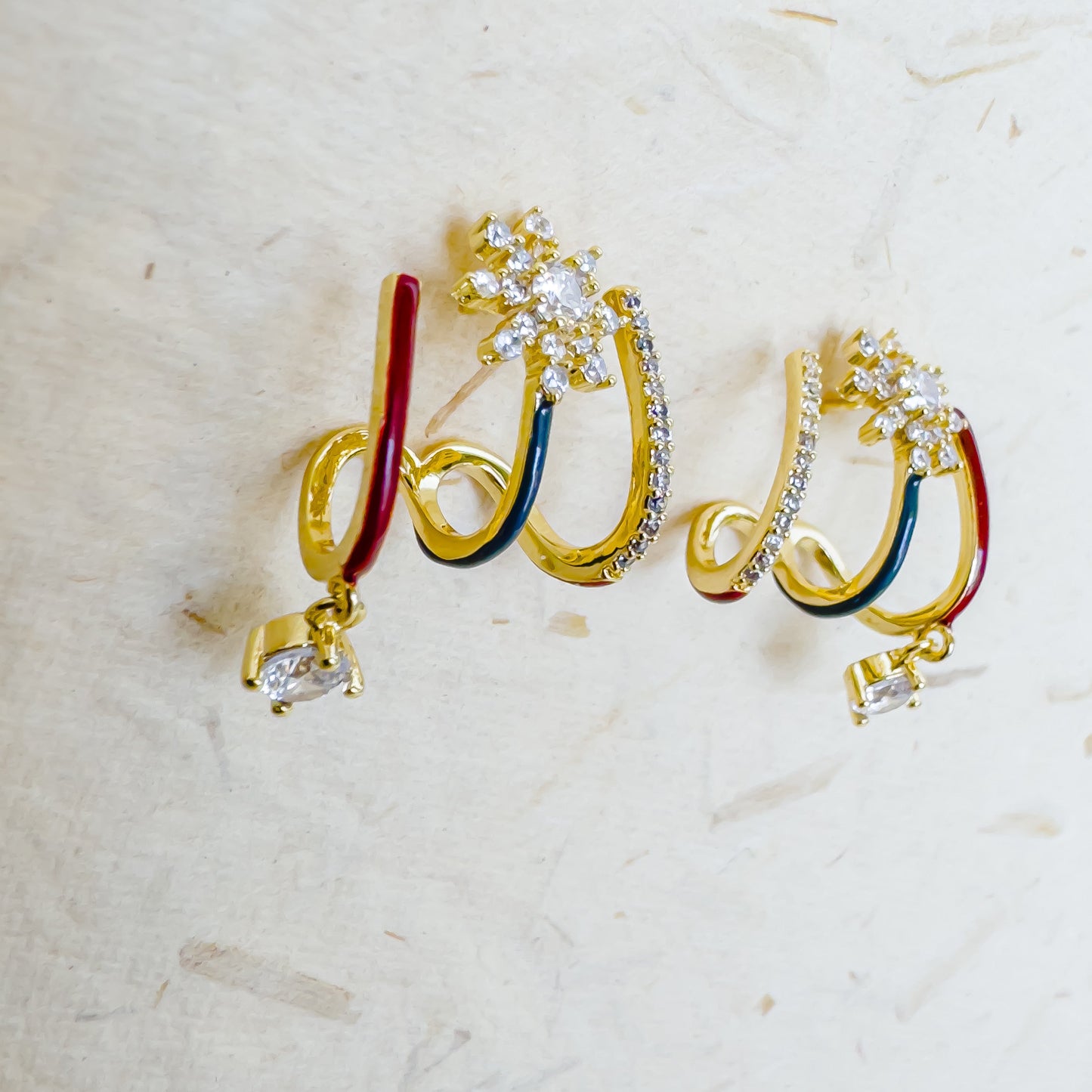 TRI BAND FLOWER EARRING