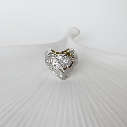 DIAMOND HEART ADJUSTABLE RING